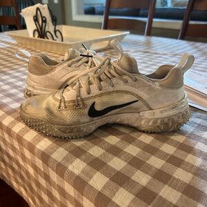 WOMENS LACROSSE TURF SHOES